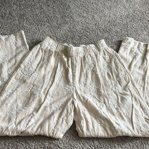 Abercrombie & Fitch Beige Textured Pants